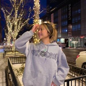 Meet your Posher, Caitlyn